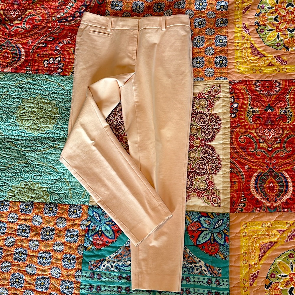 WHBM Pale pink ankle length pant from